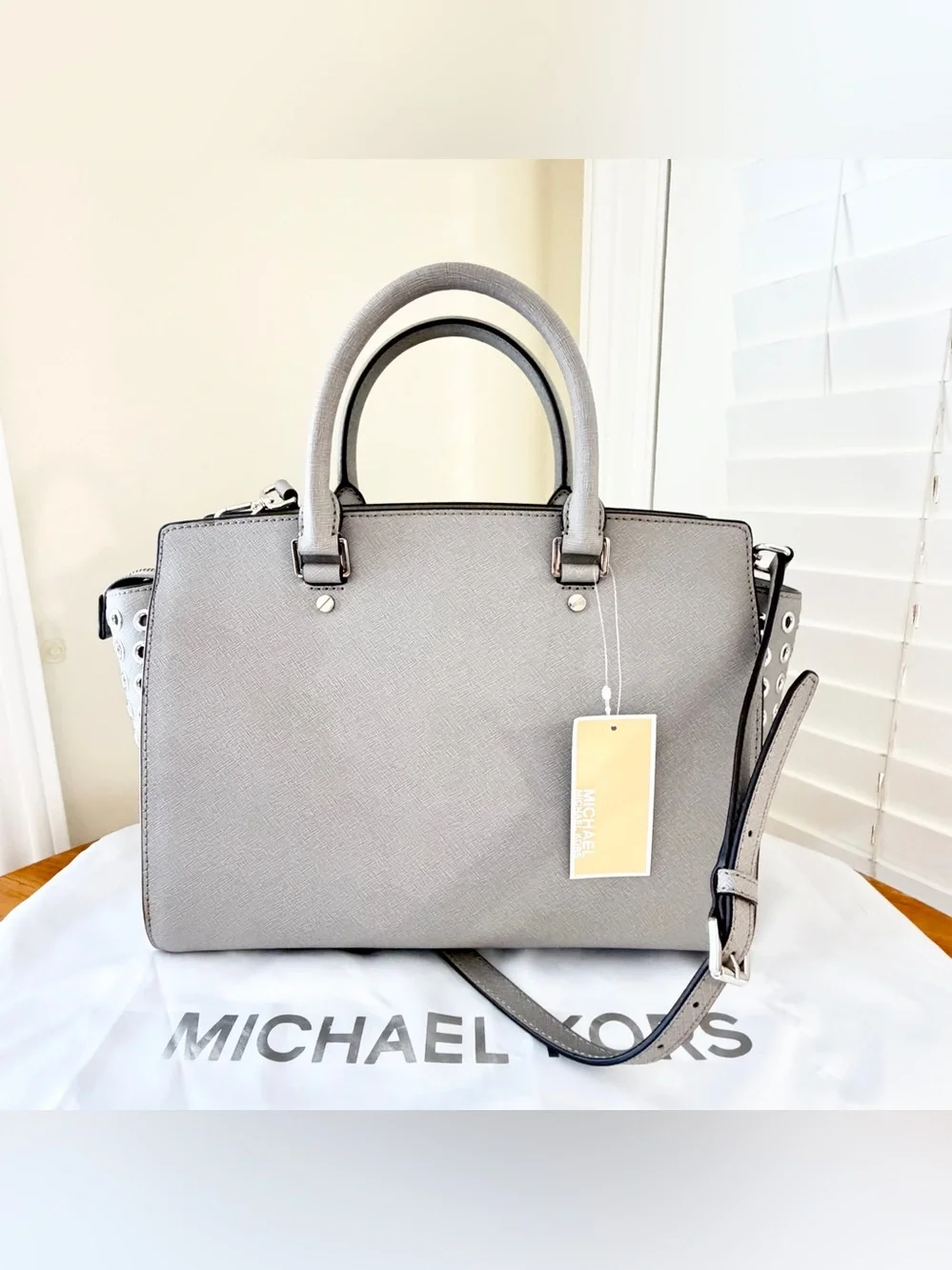 Michael Kors authentic michael